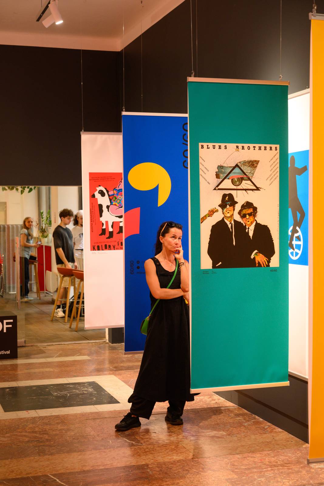 Anna Nicolau, Institutul Polonez: „Identitatea vizuală, grafica, designul urban și spațiul public sunt tratate cu o conștiință puternică a relației dintre artă și viața de zi cu zi” 3 Expoziția 60/60 – Expoziție de Afiș Polonez a făcut parte din formatul International Design | BDF Professional