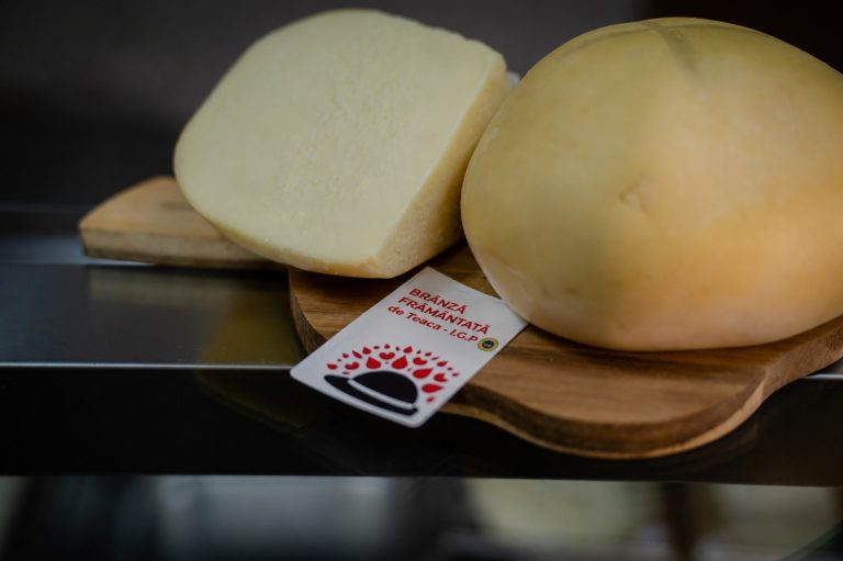 Branza Fermentata de Teaca