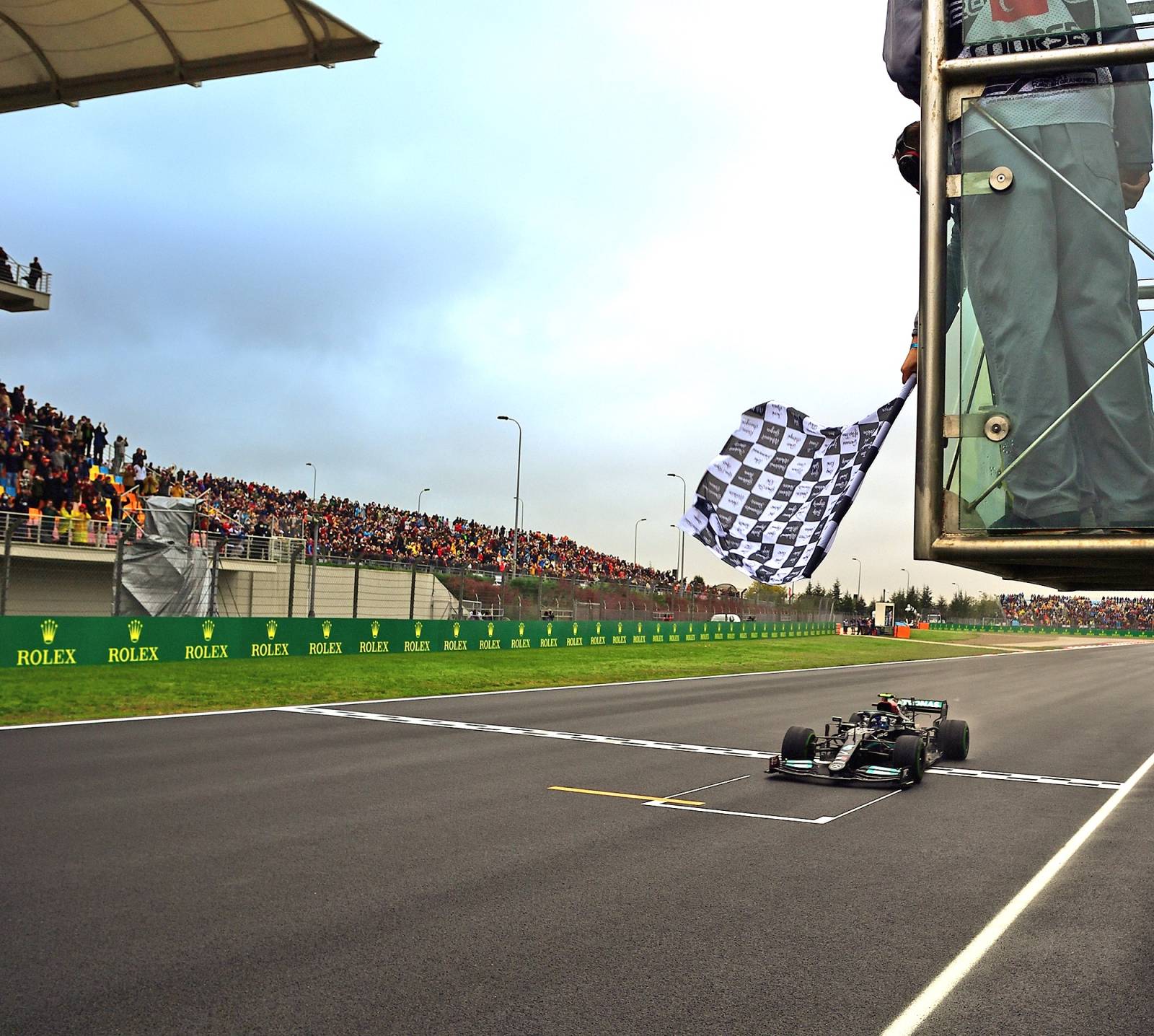 Formula 1 revine la Istanbul în 2027 1 Formula 1® Turkish Grand Prix 2027 Calendar Announced 4.jpg 1