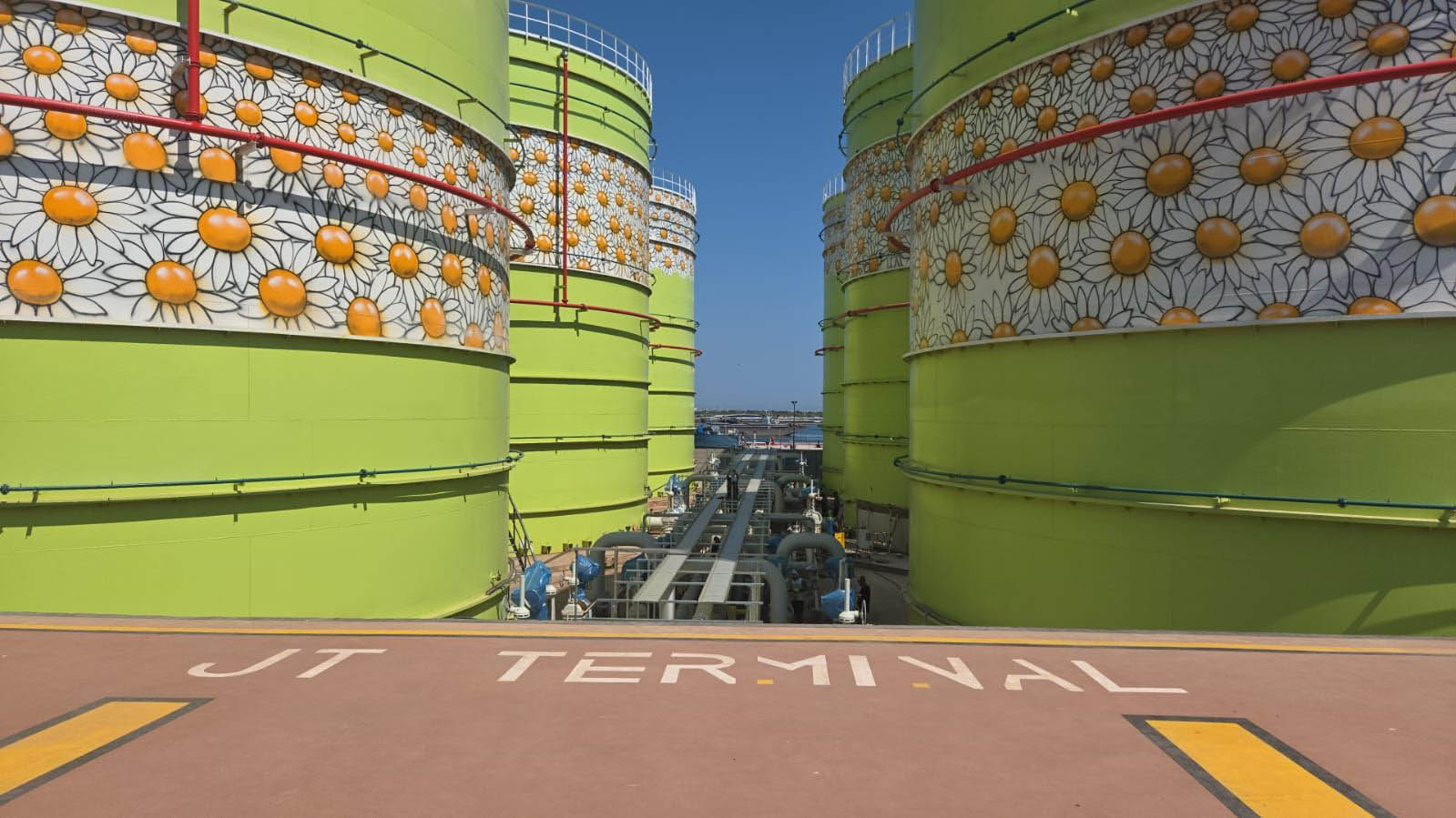 JT Grup Oil a finalizat investiția de 30 mil. euro în JT Terminal, primul terminal privat de produse petroliere cu ieșire la Marea Neagră 1 JT Terminal JT Grup Oil