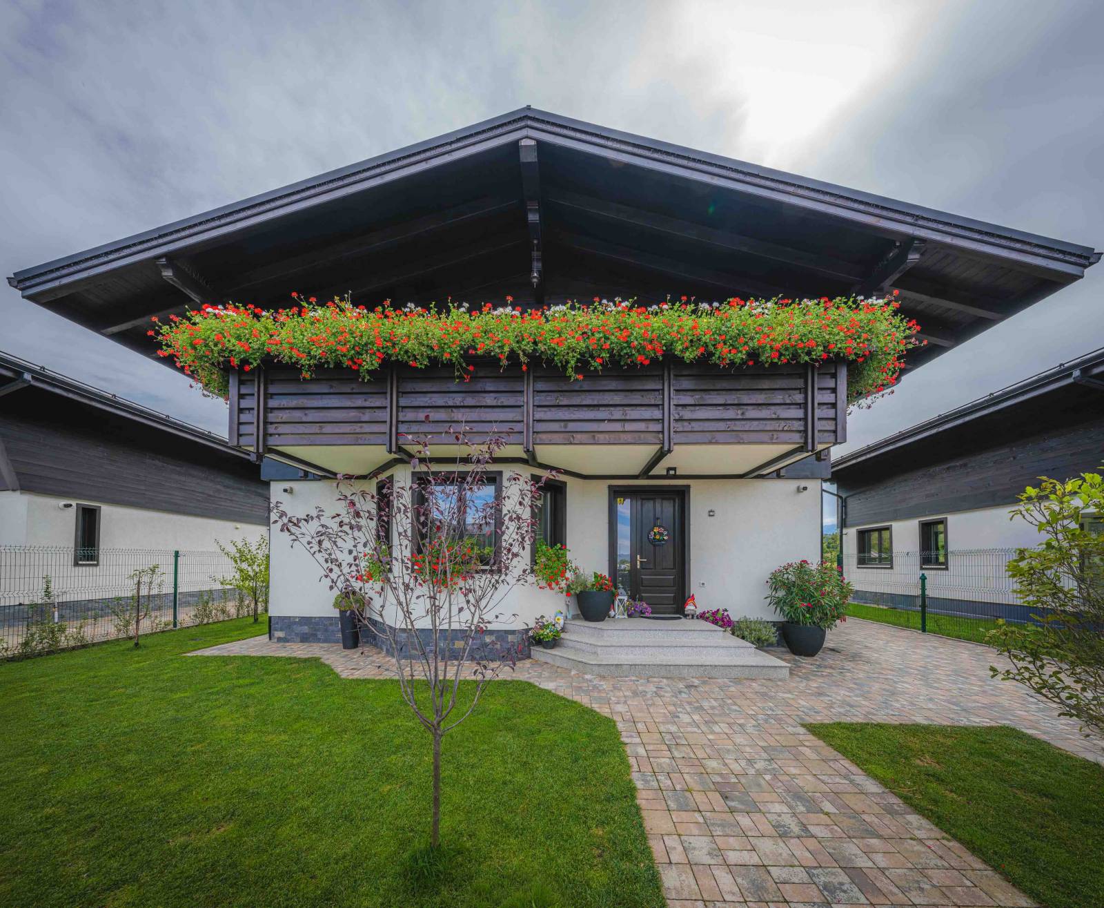 Proprietarii Teleferic Grand Hotel lansează un proiect rezidențial premium de 10 mil. euro în Cristian, Brașov 5 Teleferic Grand Residence 008