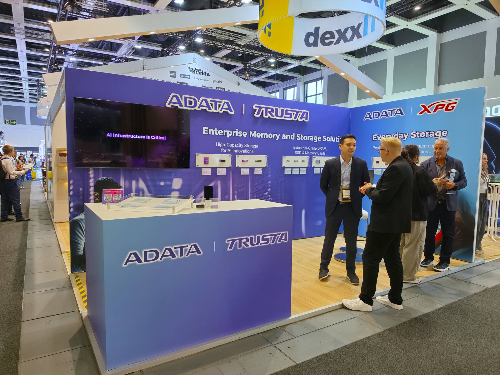 ADATA a adus la IFA Berlin soluții enterprise și industriale 1 Trusta IFA2026