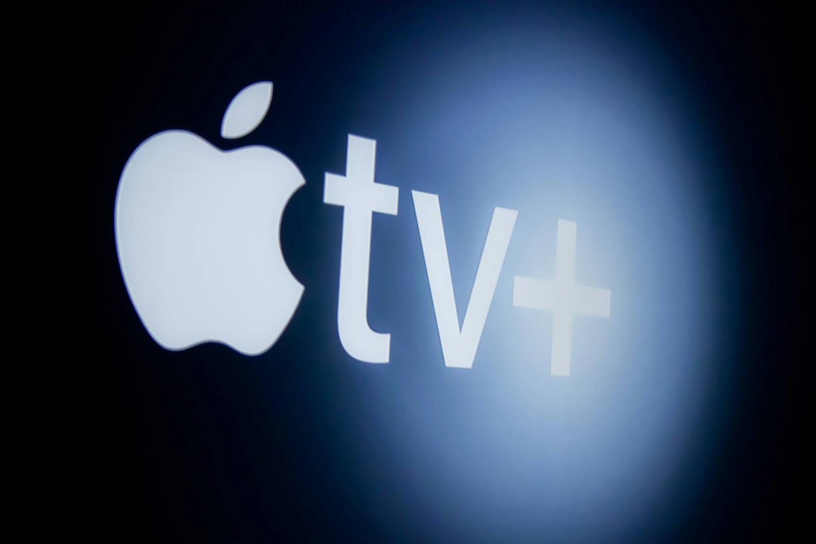 Apple TV este disponibil de azi și în România 2 james yarema 0UjC9 bz0Gk unsplash