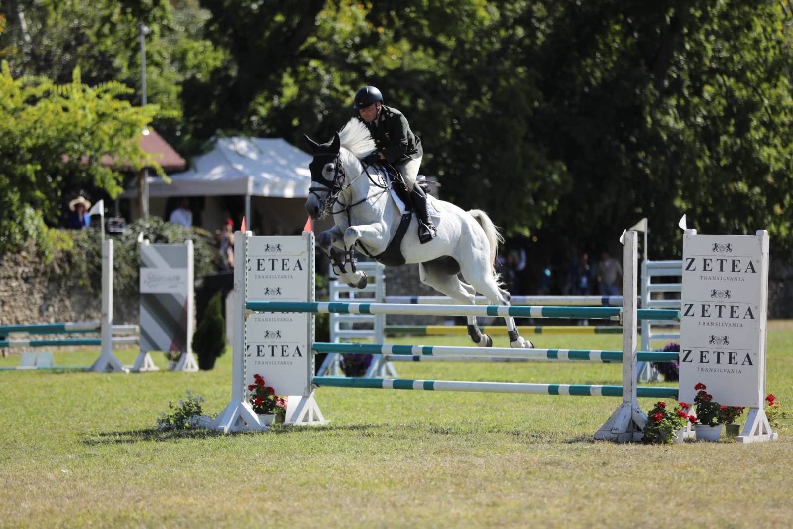 Karpatia Horse Show 2026: călăreții români au dominat podiumul la 2*, iar Turcia a câștigat Cupa Balcanică pe echipe 4 obtscaole2