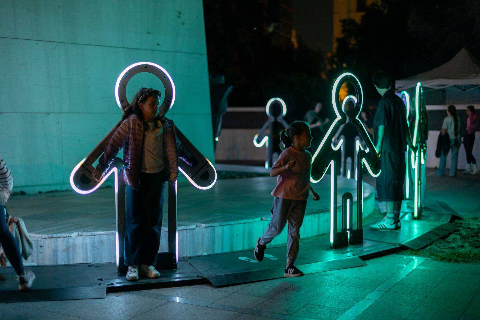 Spotlight 2026: Cum a devenit Calea Victoriei un teren de joacă pentru arta luminii 2 268977