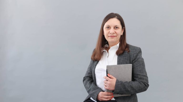 Ana Cernescu Accountess e1792051545328
