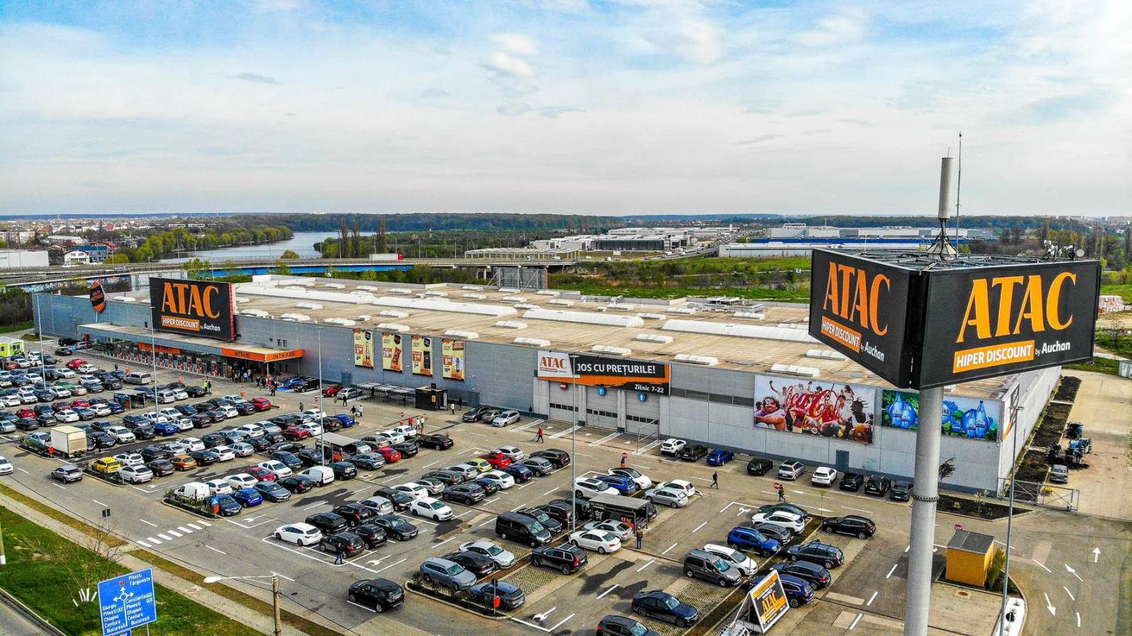 Auchan România: Construirea unui ecosistem de retail 2 Auchan ATAC Hiper Discount