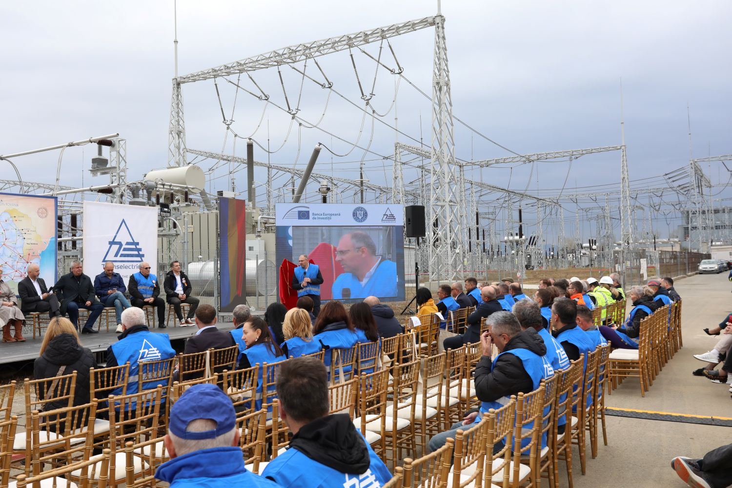 Transelectrica a finalizat instalațiile STATCOM de la stațiile electrice Sibiu Sud și Bradu 7 BV3A5832