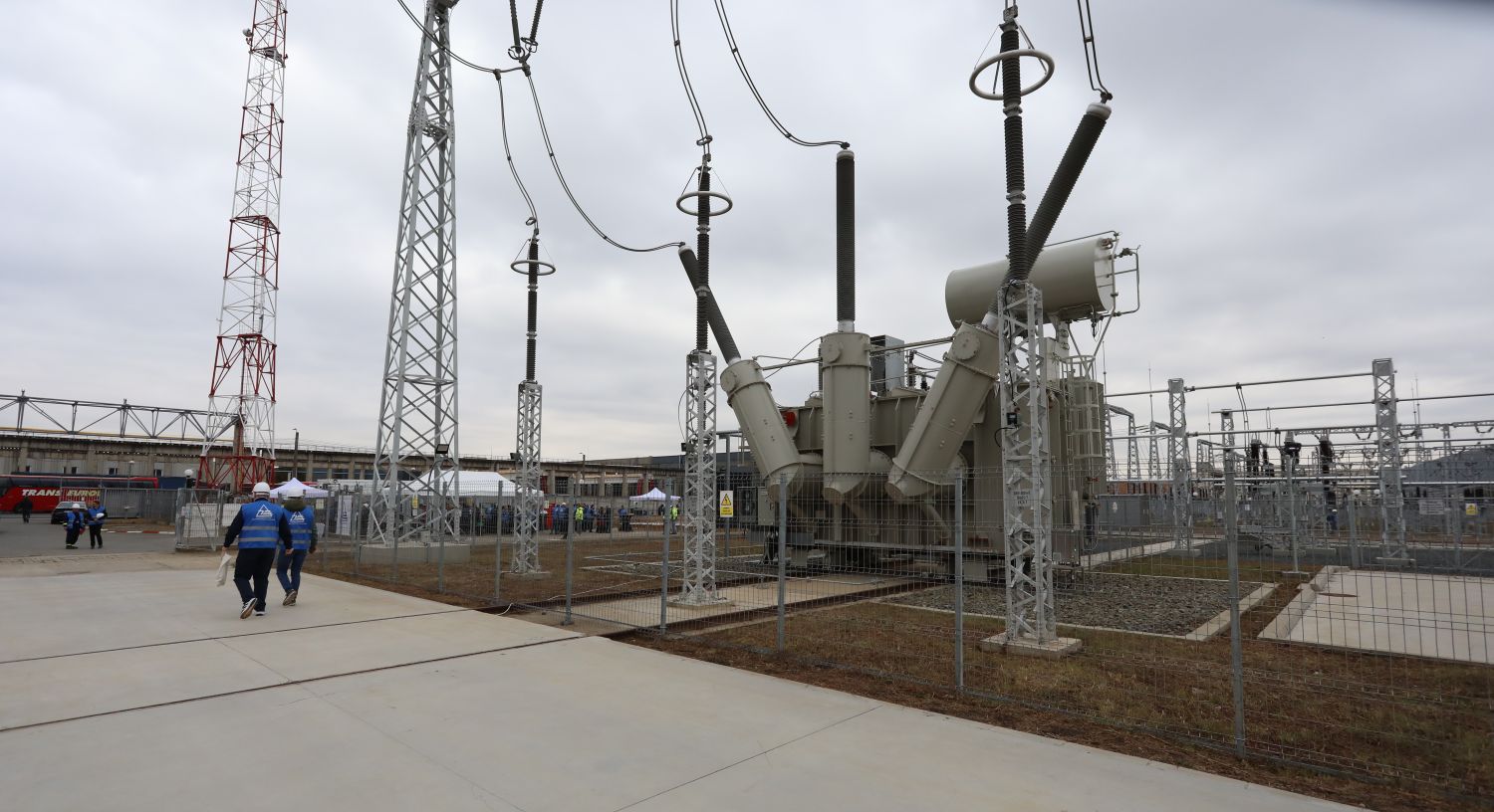 Transelectrica a finalizat instalațiile STATCOM de la stațiile electrice Sibiu Sud și Bradu 2 transelectrica transformatoare