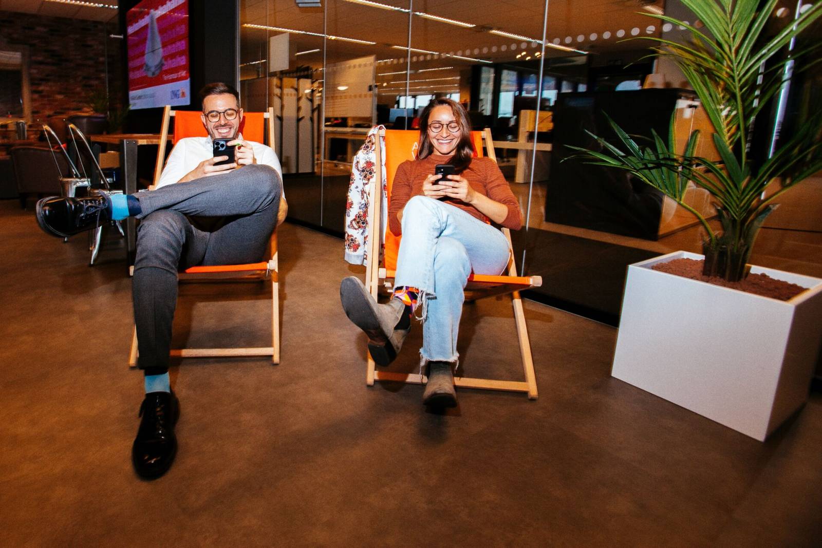 ING Bank România relansează ING Business PRO, aplicație mobilă pentru antreprenori 14 Business Pro visual