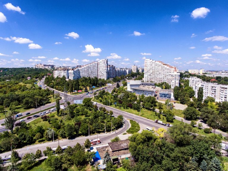 Chisinau dreamstime m 74818107