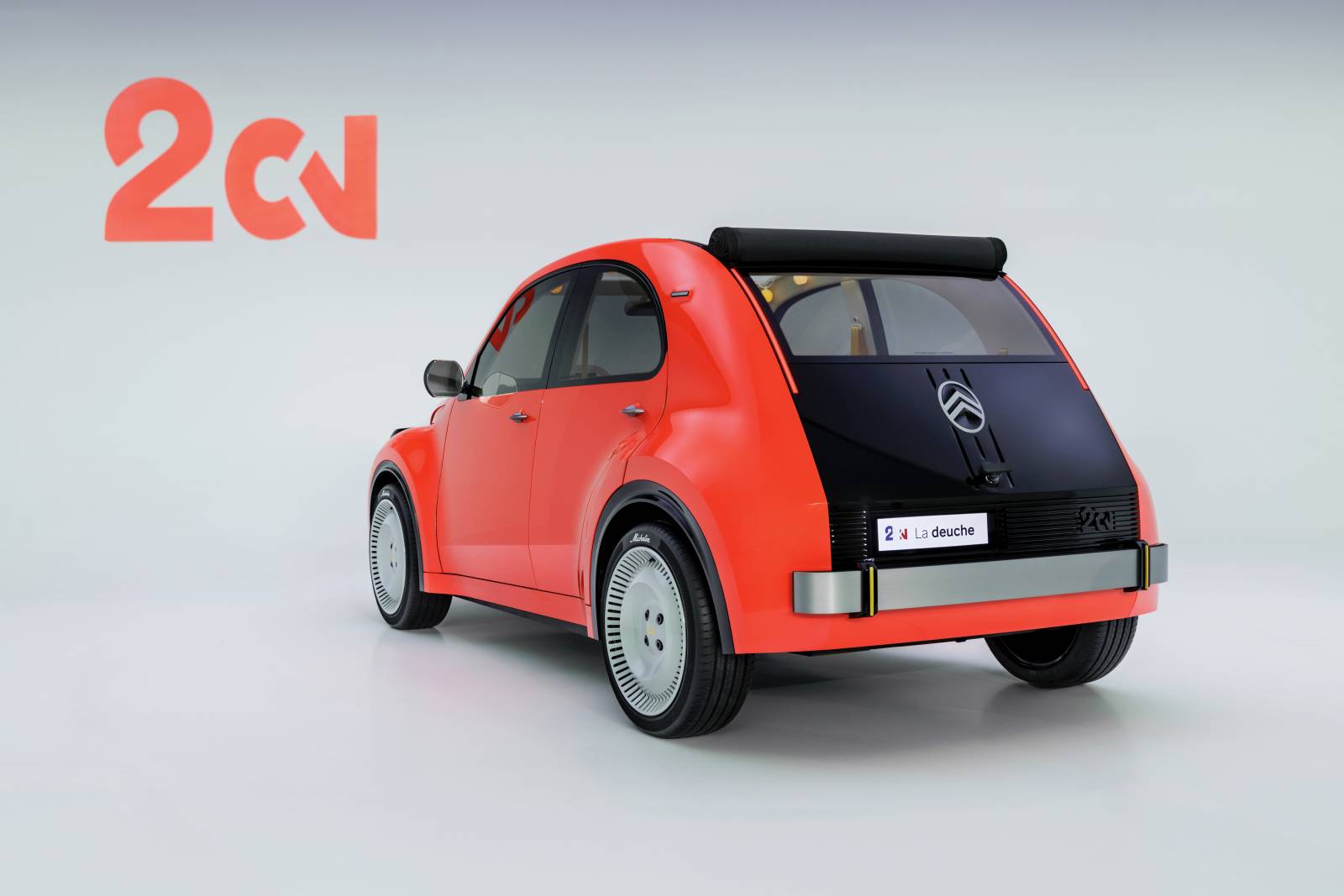 Citroen a prezentat conceptul 2 CV la Salonul Auto de la Paris 12 Citro├zn 2CV 010