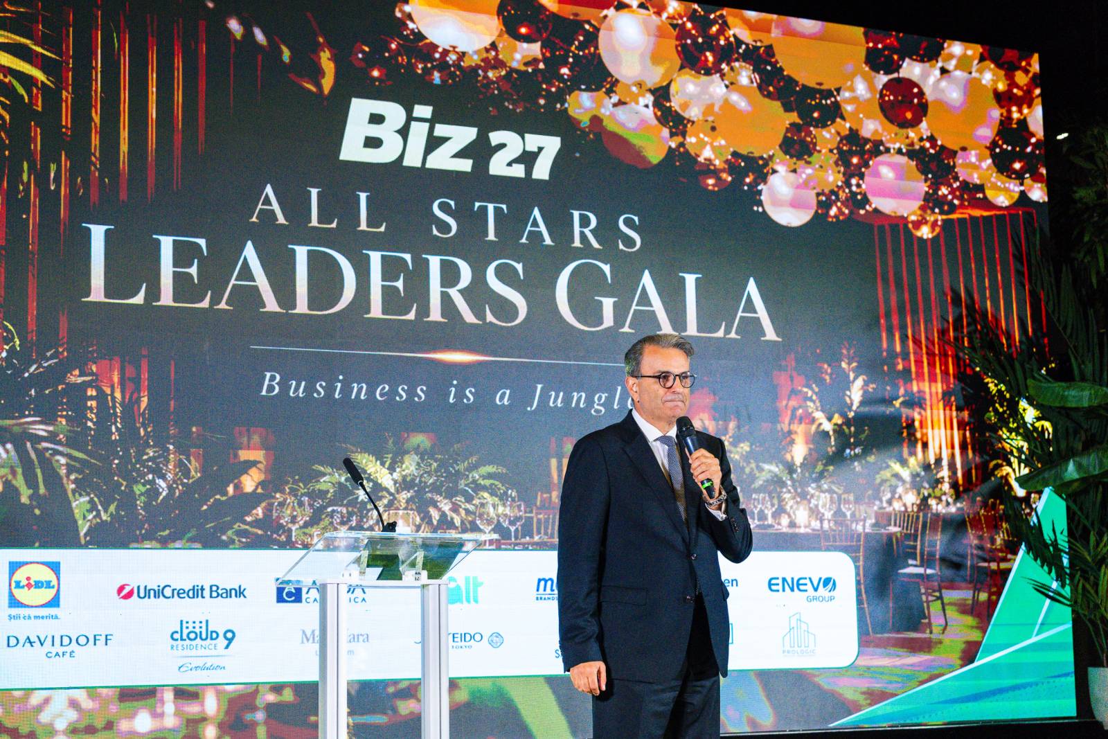 Cristian Pîrvulescu, cofondator și CEO ENEVO Group, premiat cu Visionary Leader Award la Gala Biz 27 1 DSC0218