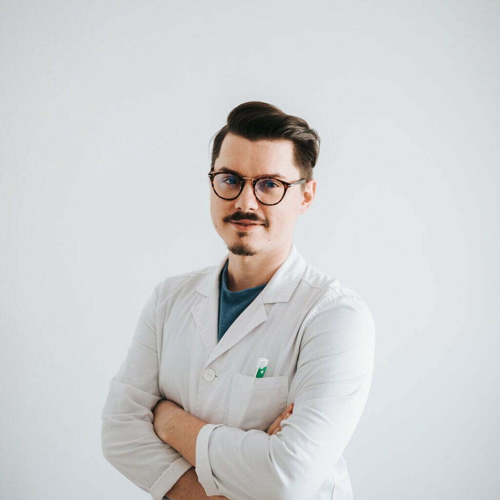 Dr. Razvan Couti medic urolog