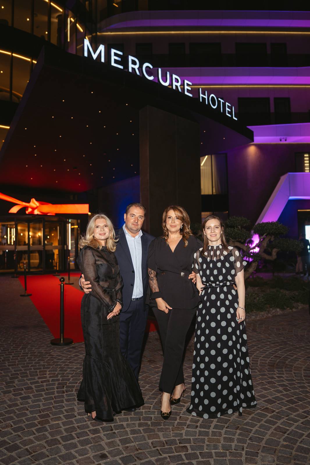 Familia Ticra Ownerii Mercure Oradea echipa Spark Hospitality