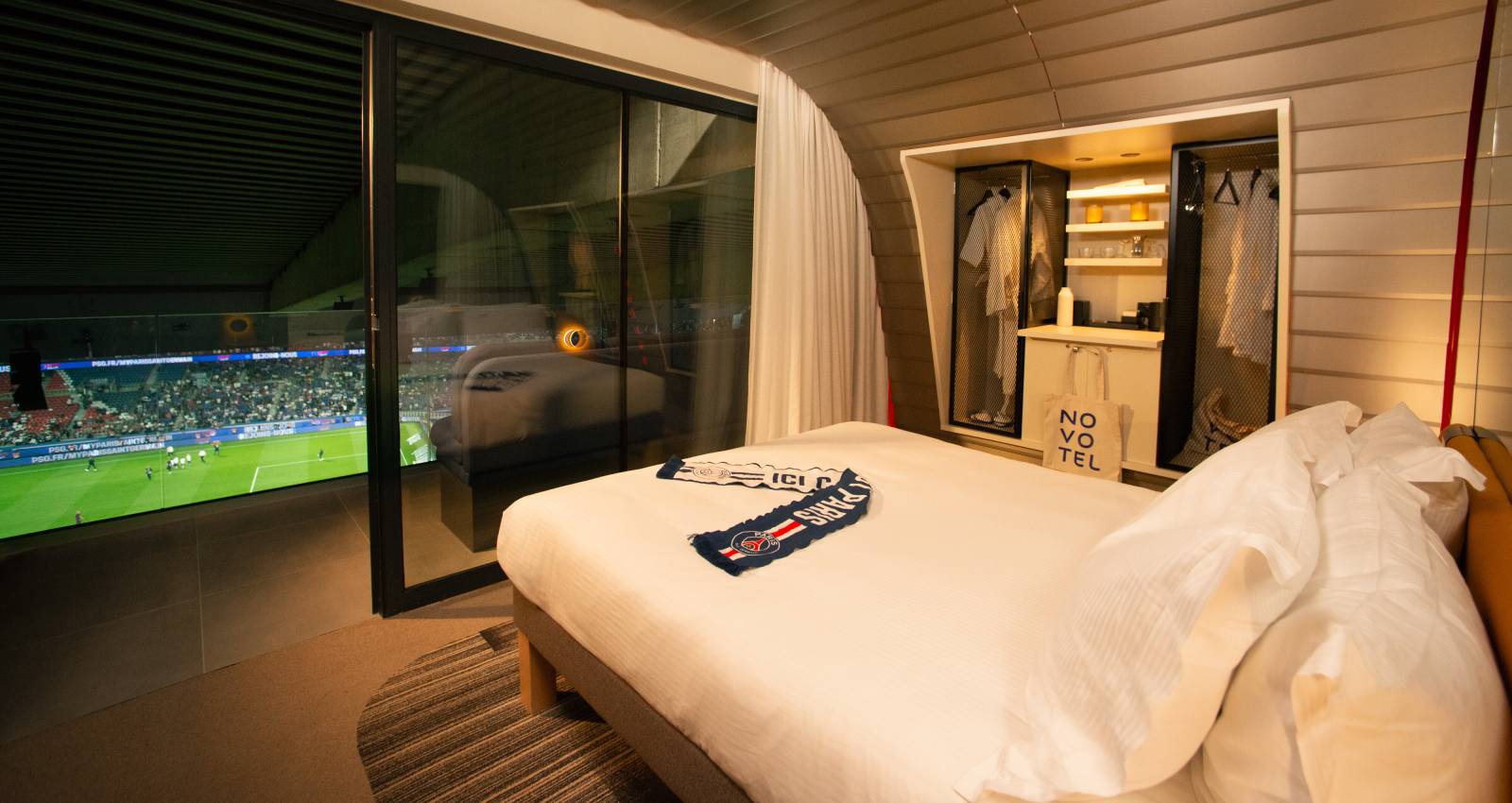 Check-in pentru longevitate: The Long Game, programul Novotel construit cu Paris Saint-Germain și cinci foști jucători ai clubului 3 LaSuite Novotel by ALL 2