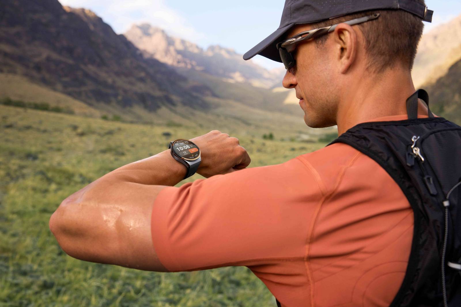 Seria HUAWEI WATCH 6, disponibilă în România 1 Lifestyle2