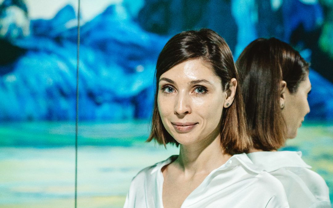 Mădălina Ivașcu: RADAR devine și un punct de întâlnire pentru comunitatea internațională de new media art 3 Madalina Ivascu portrait