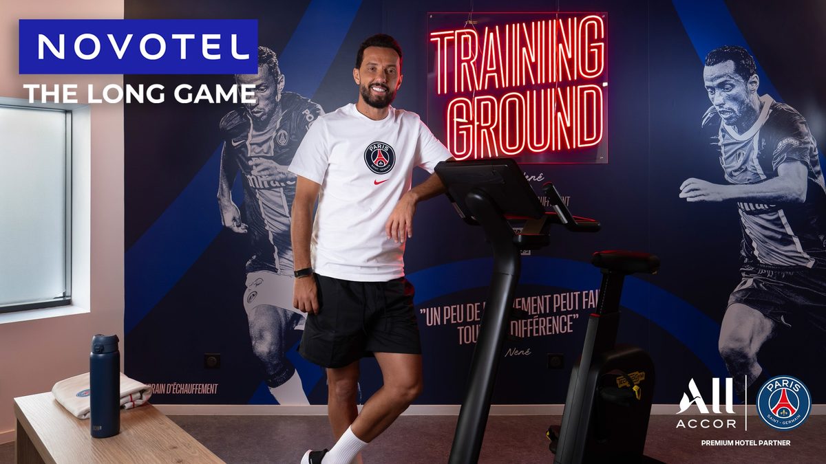 Check-in pentru longevitate: The Long Game, programul Novotel construit cu Paris Saint-Germain și cinci foști jucători ai clubului 10 Nene x The Long Game1