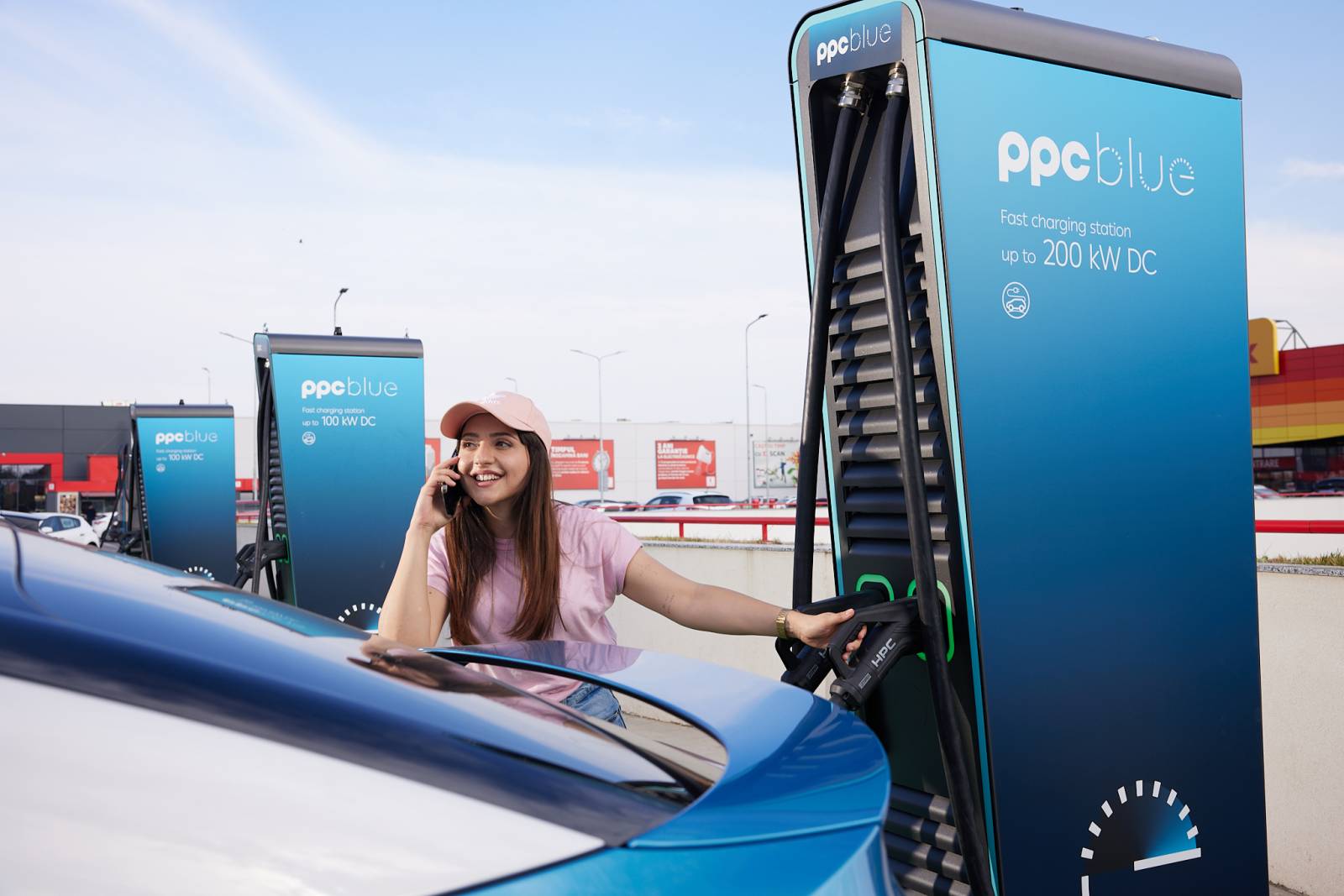 PPC Blue instalează stații de încărcare mașini electrice pe A7, împreună cu OSCAR Downstream 2 PPC blue
