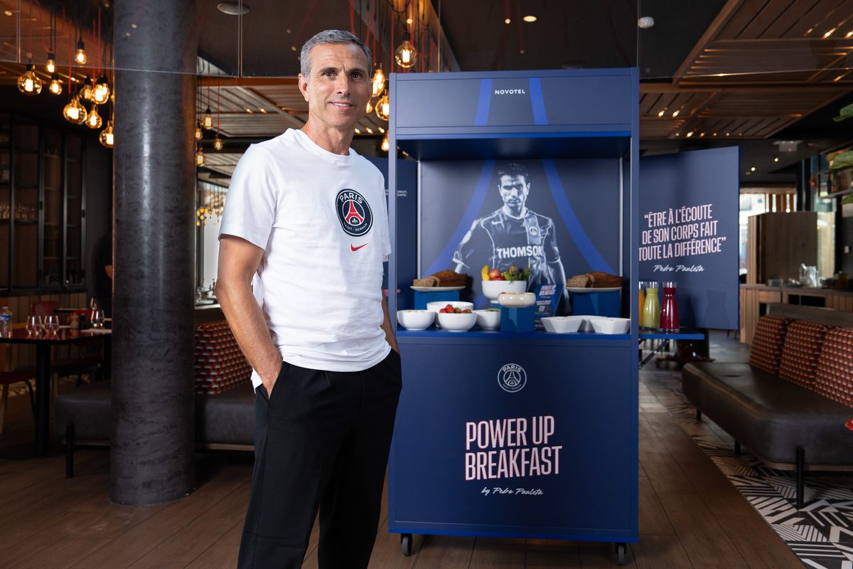 Check-in pentru longevitate: The Long Game, programul Novotel construit cu Paris Saint-Germain și cinci foști jucători ai clubului 14 Pedro Pauleta The Long Game2