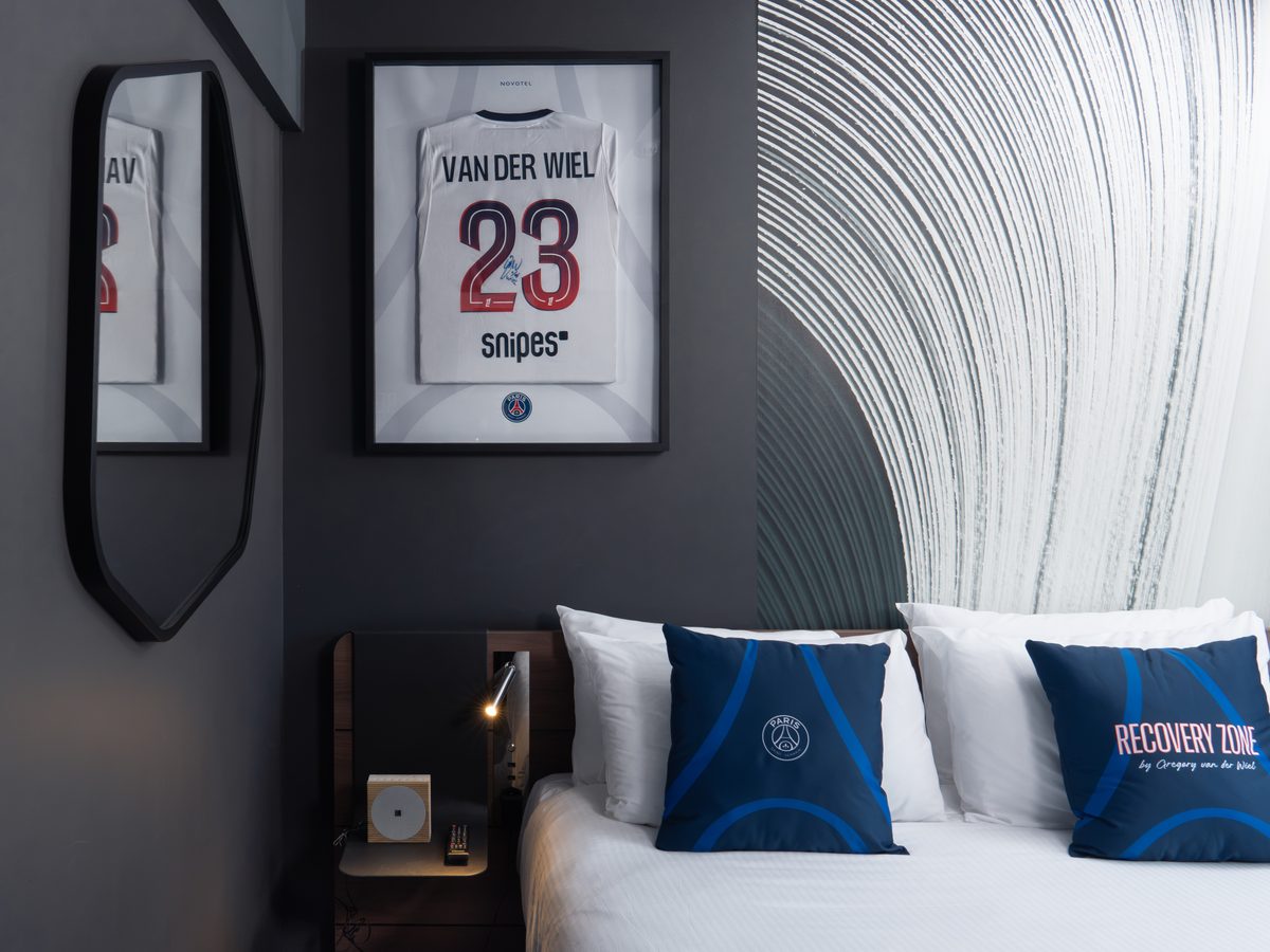 Check-in pentru longevitate: The Long Game, programul Novotel construit cu Paris Saint-Germain și cinci foști jucători ai clubului 15 Recovery Zone x The Long Game