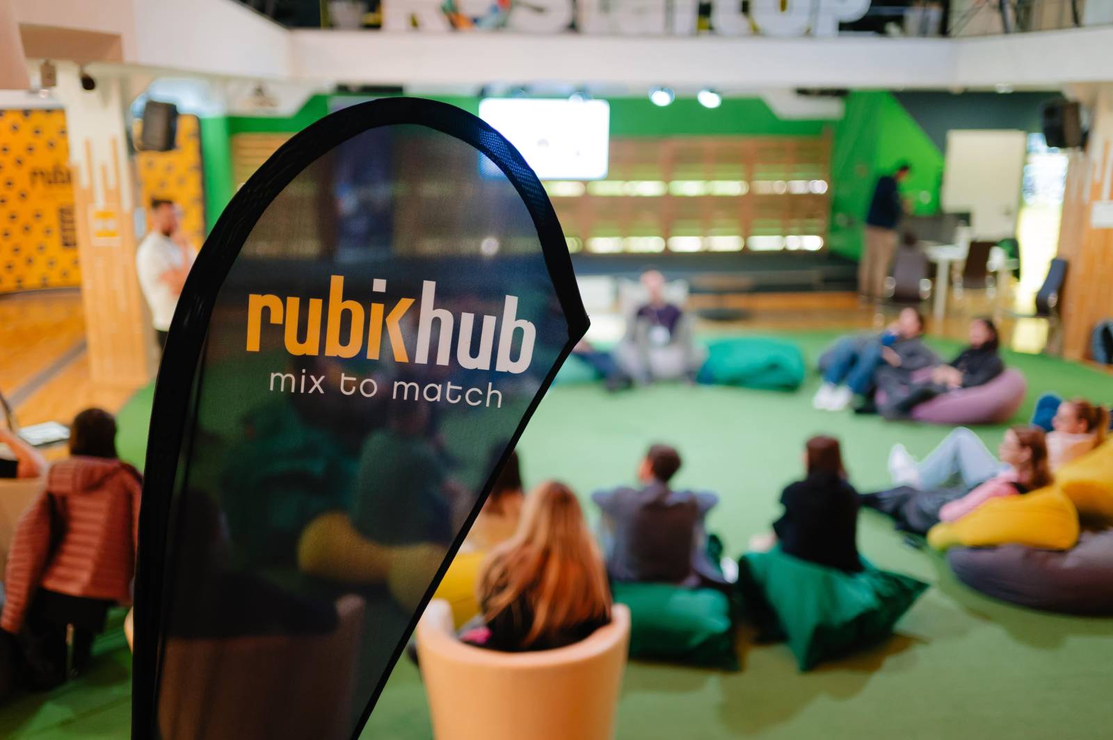 Rubik Hub a selectat o cohortă de 20 de startup-uri pentru MVP Accelerator 4 Rubik Hub MVP Accelerator