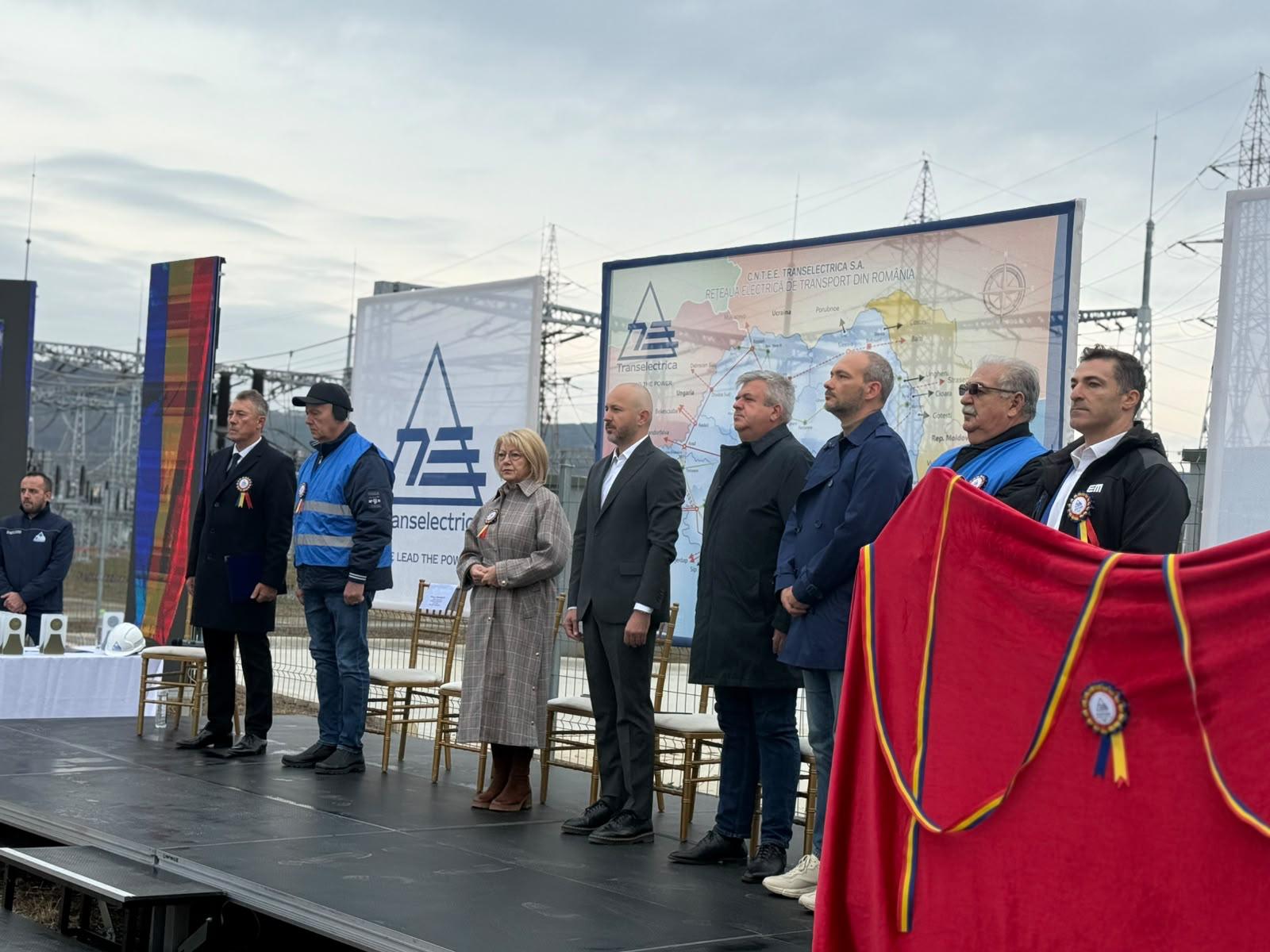 Transelectrica a finalizat instalațiile STATCOM de la stațiile electrice Sibiu Sud și Bradu 1 STATCOM 4