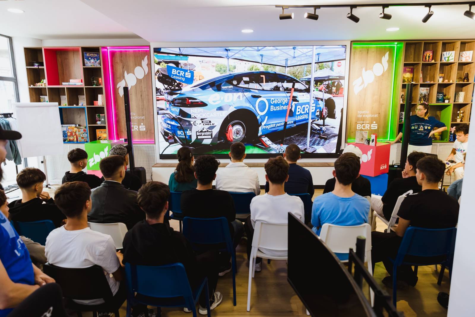 BCR și Dominic Marcu caută următorul talent al motorsportului românesc 3 Zbor Drive Challenge