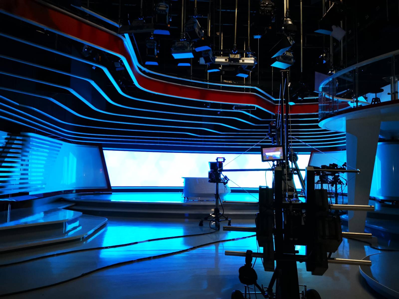 Tranzacția anului pe piața media: Doğan Media International, care deține Kanal D, Kanal D2 și Radio Impuls, a fost cumpărat de Grupul Clever Media 7 dreamstime m 173589381