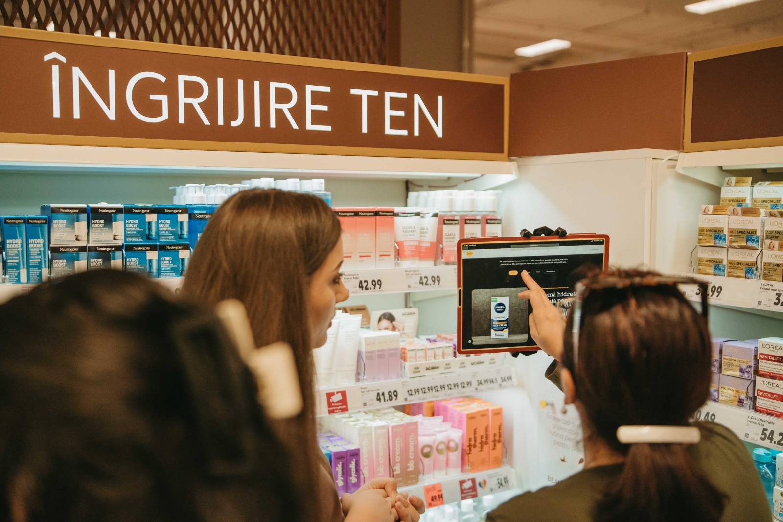 Kaufland a lansat noul concept Beauty Zone, cu peste 600 de produse noi 6 kaufland bevola oglinda