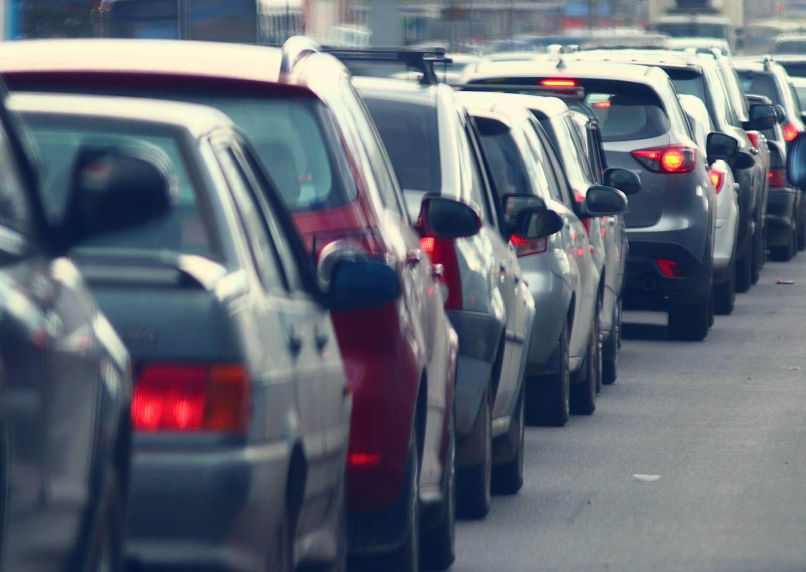 Cum crede un arhitect că Bucureștiul ar putea deveni un oraș în care merită să mergi pe jos 3 trafic bucuresti 2